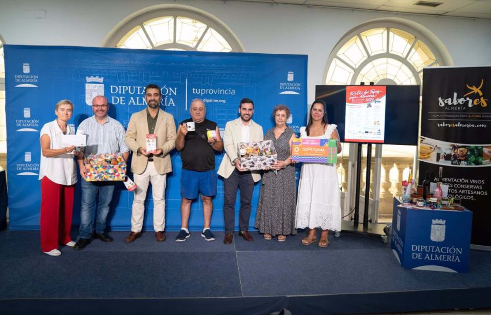 Diputación, Ayuntamiento y Ashal entregan los tres premios de la Ruta de Tapas 2024 de Almería