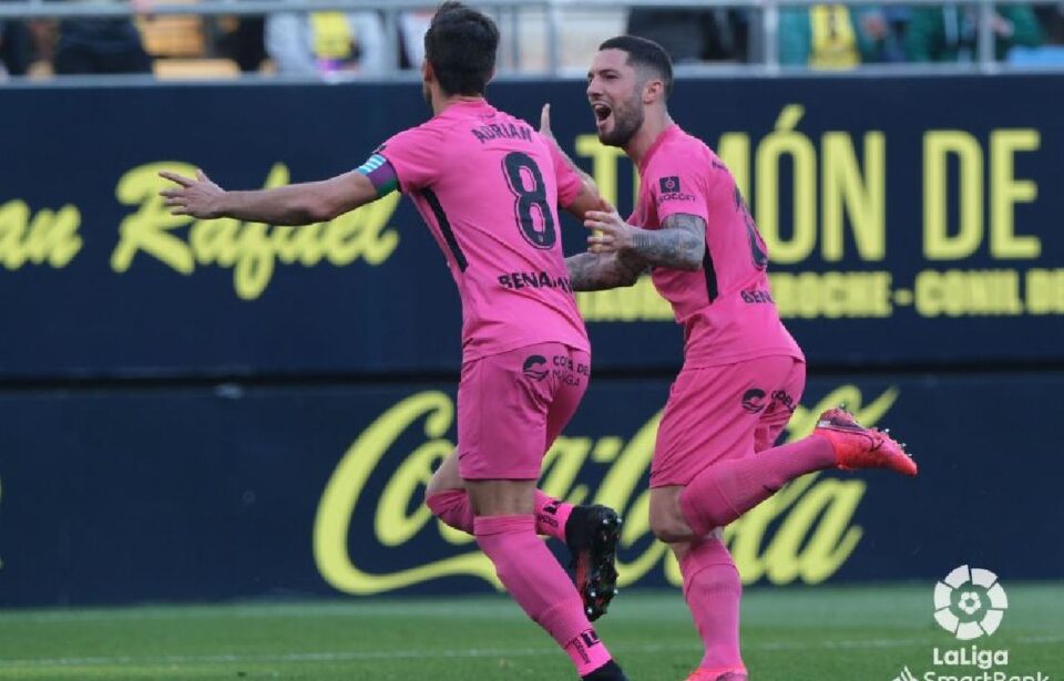 El Málaga, en búsqueda de una victoria visitante en un derbi de Segunda tras cuatro años