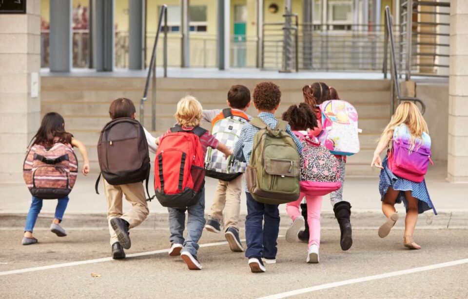 Calendario escolar Andalucía 2024-2025: Primer día de curso, vacaciones, días festivos...