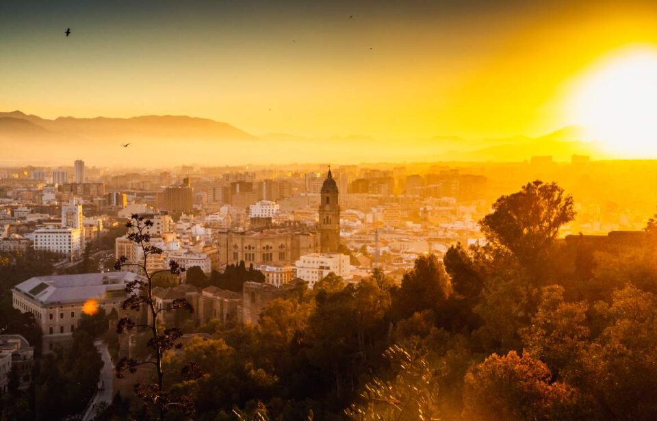 El otoño se estrena en Málaga: sin previsiones de lluvia y una leve subida de las temperaturas