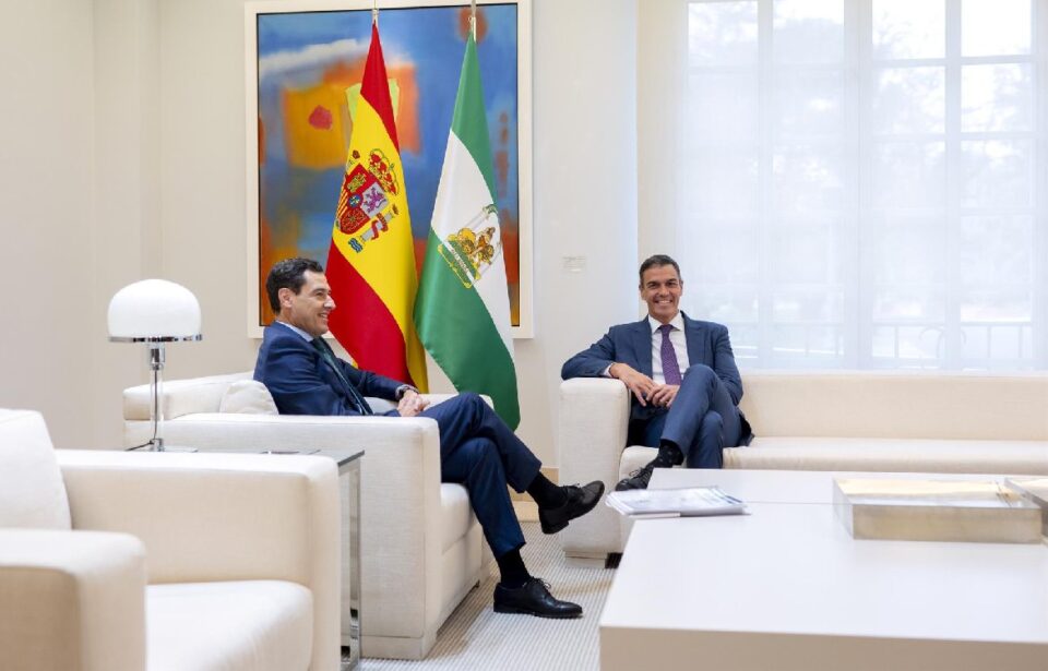 Reunión entre Juanma Moreno y Pedro Sánchez en Moncloa.