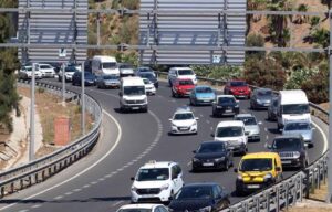 Cuatro procesiones y una carrera urbana afectarán al tráfico de la capital durante este fin de semana.