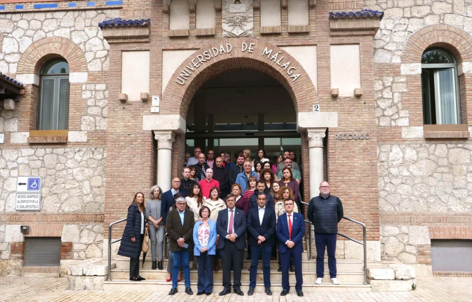 Las universidades andaluzas se unen al minuto de silencio por los fallecidos en la DANA