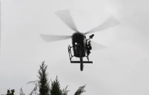 Álora, uno de los municipios más afectados por la lluvia: una persona es rescatada por un helicóptero en el tejado de su casa