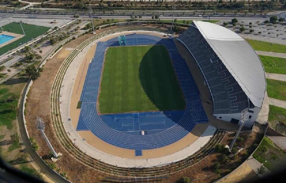 El Estadio de Atletismo gana peso para ser la casa del Málaga durante las obras de La Rosaleda