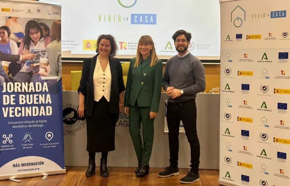 ‘Buena vencindad’, un proyecto para recuperar algo tan básico como las conversaciones en un ascensor