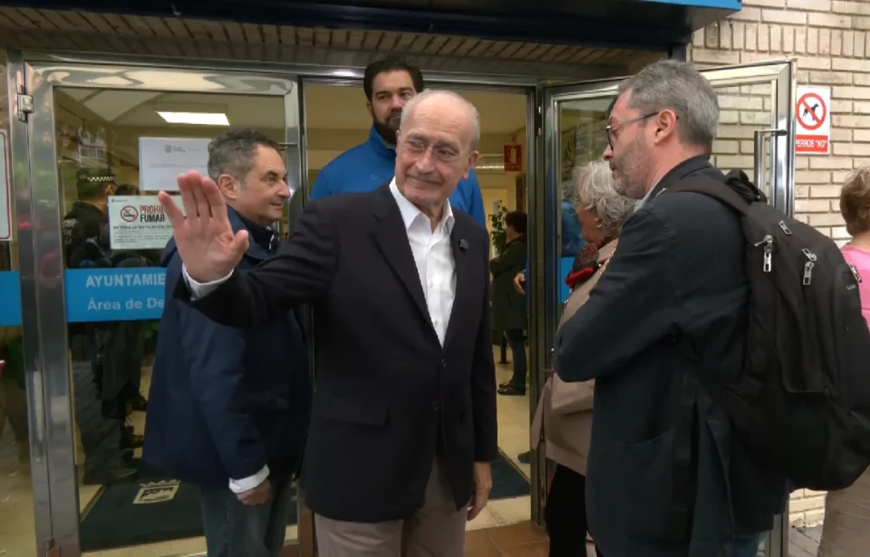 De la Torre transmite tranquilidad ante la alerta roja en Málaga: "La ciudad no tiene problema"