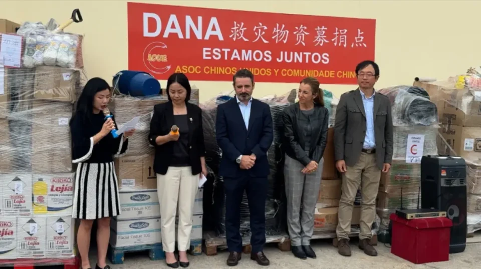 Asociación Chinos Unidos ha realizado su donación en el Polígono de Guadalhorce