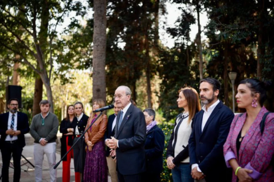 El homenaje del Ayuntamiento del 25N