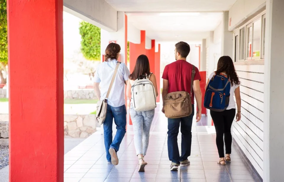 La Junta reserva 59,2 millones para medidas de apoyo al estudiantado universitario