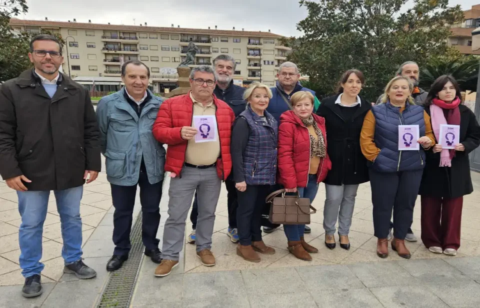 PSOE e IU convocan una concentración por el 25N, Día contra la Violencia de Género