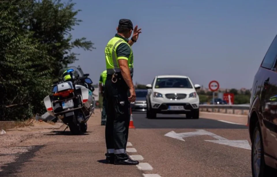 Encuentran a una persona fallecida junto a un patinete destrozado en la MA-20 en Málaga capital