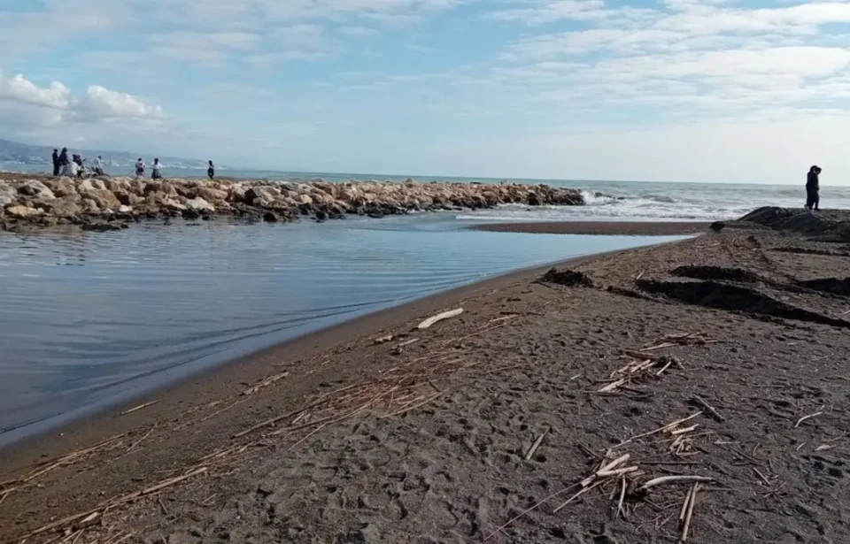 El desembalse de la presa Tajo de la Encantada elevará el nivel del río Guadalhorce