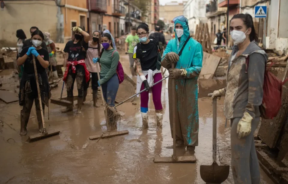 Plataforma del Voluntariado recomienda inscribirse antes de desplazarse a las zonas afectadas por la DANA