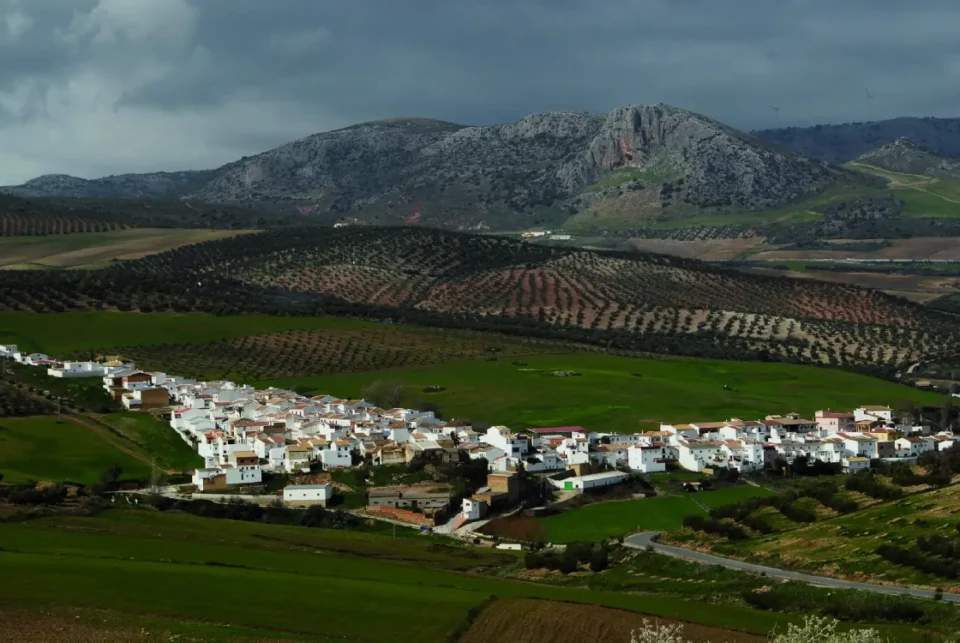 Una vista de Serrato, en la Serranía de Ronda